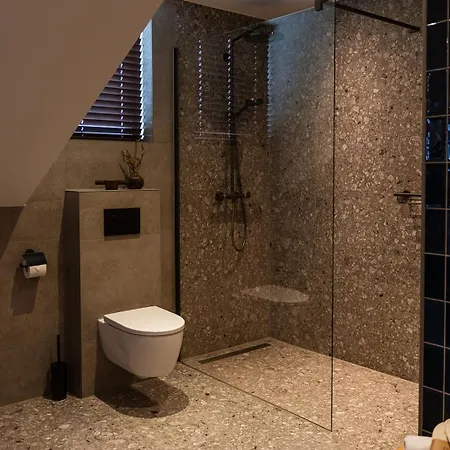 Hoeve Buytenhout Делфт