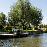 Hotel Hoeve Buytenhout