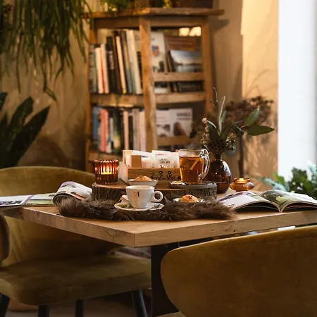 Hoeve Buytenhout * 델프트