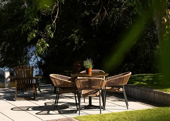 Hoeve Buytenhout Hotell *